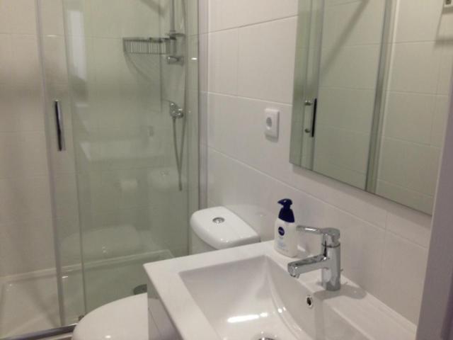 Confortable 1 Bedroom Apartment At Roma Avenue - 1A Lisboa Eksteriør billede