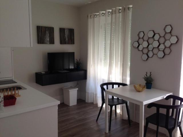 Confortable 1 Bedroom Apartment At Roma Avenue - 1A Lisboa Eksteriør billede